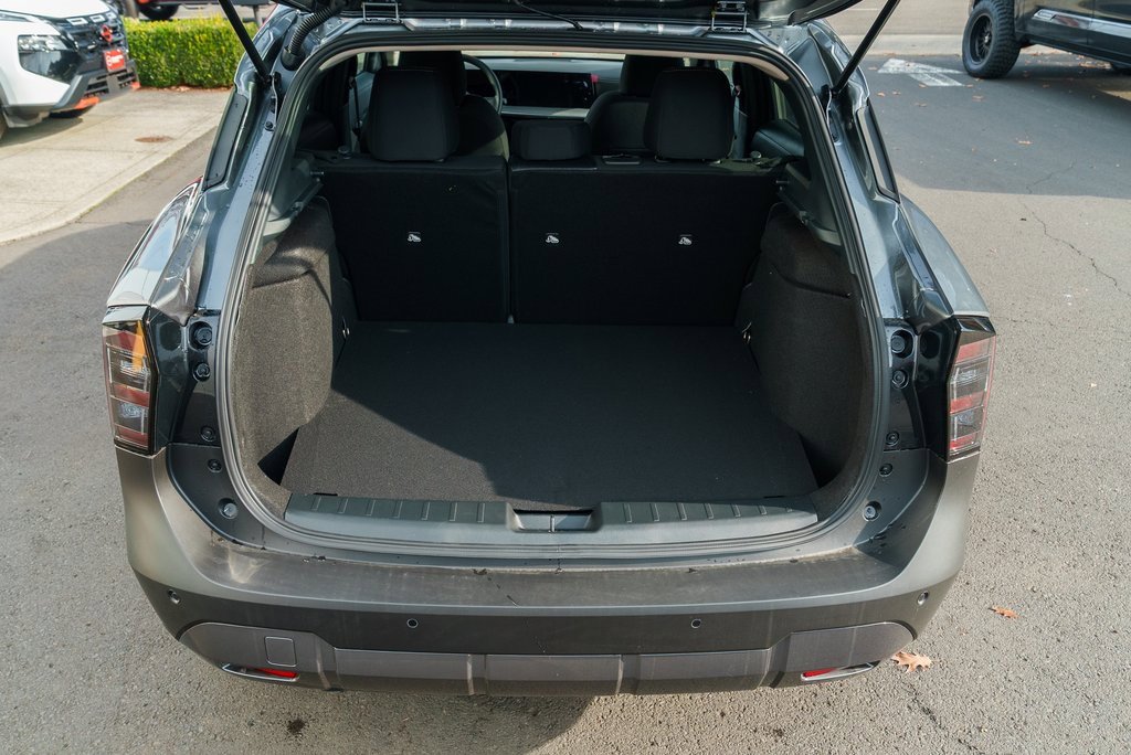 New 2026 Nissan Kicks SV w/ SV Premium Package image 7