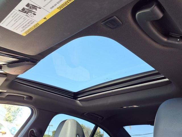 Used 2021 BMW 330e w/ Convenience Package image 30