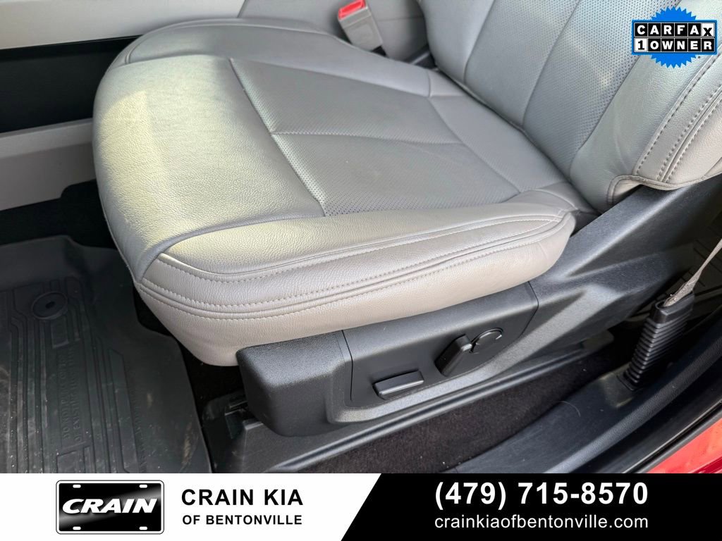 Used 2019 Ford F150 Lariat image 14