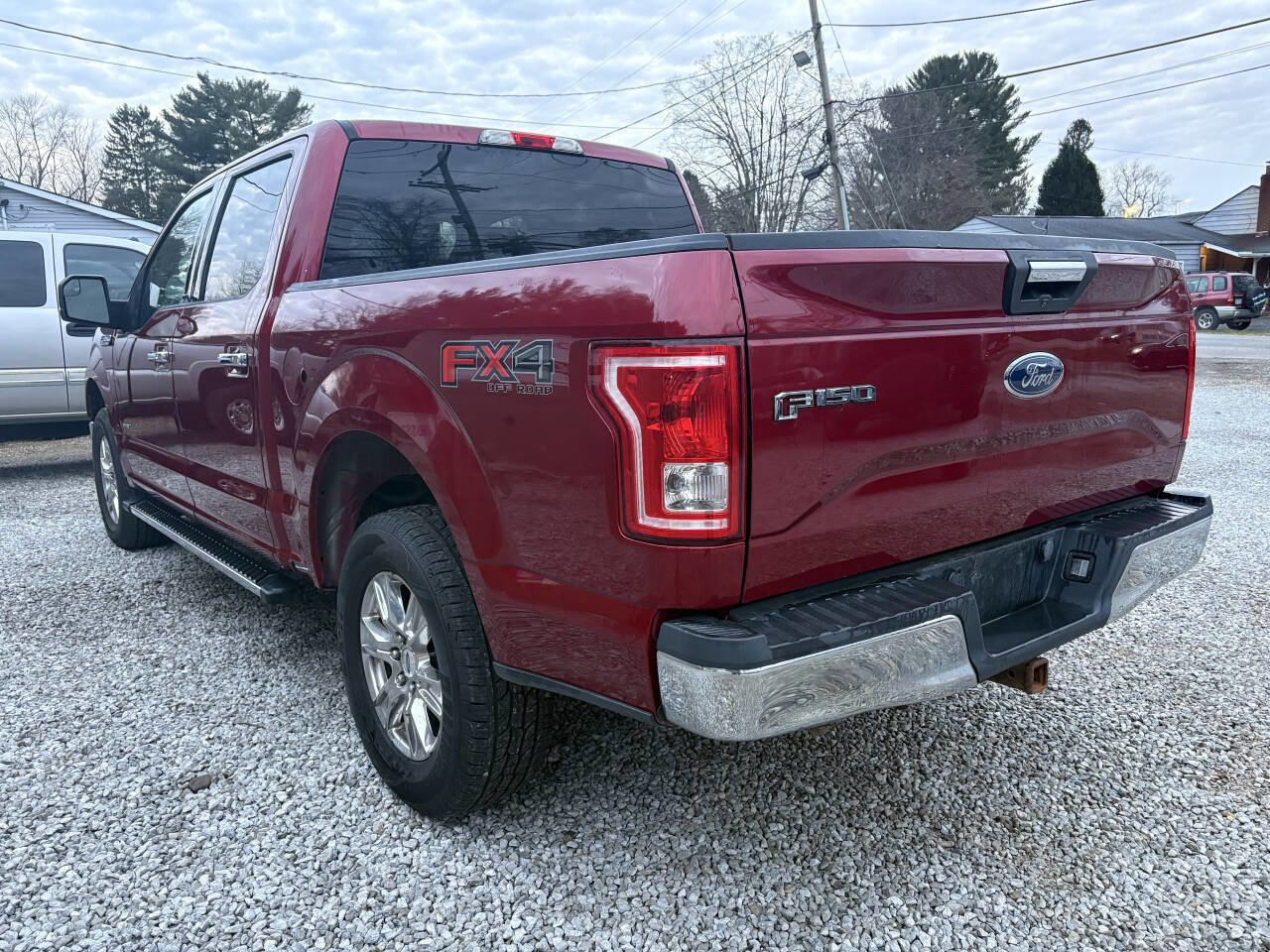 Used 2015 Ford F150 XLT w/ Equipment Group 301A Mid image 9