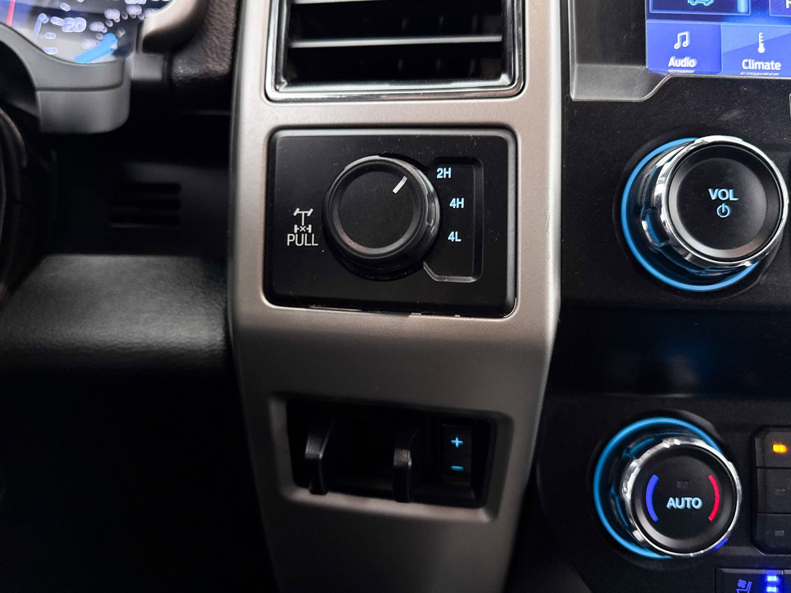 Used 2020 Ford F250 Lariat image 8