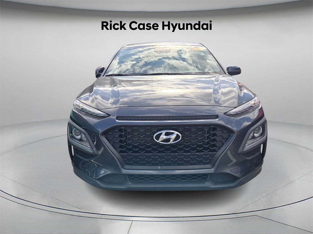 Used 2021 Hyundai Kona SE w/ Cargo Package image 3