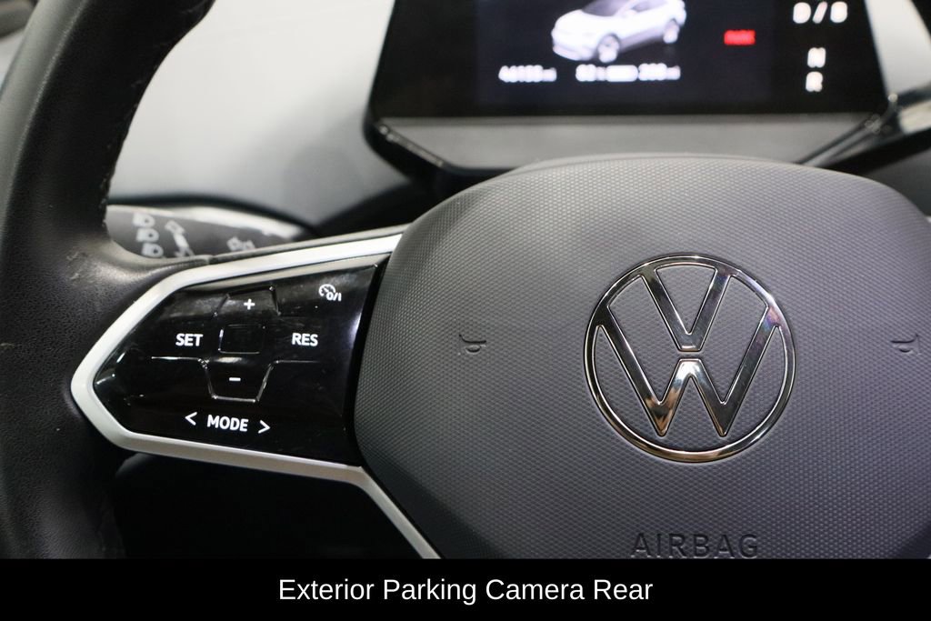 Used 2023 Volkswagen ID.4 Pro S image 8