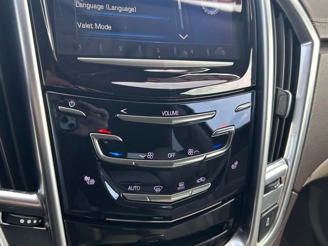 Used 2016 Cadillac SRX Luxury w/ Driver Assist Package FWD image 27