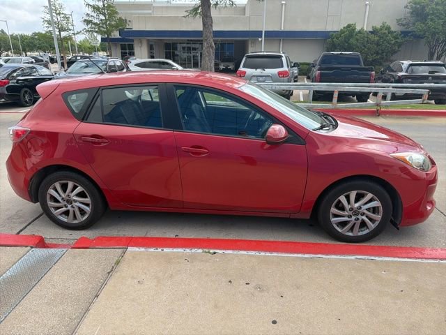 Used 2013 MAZDA MAZDA3 i Touring image 4