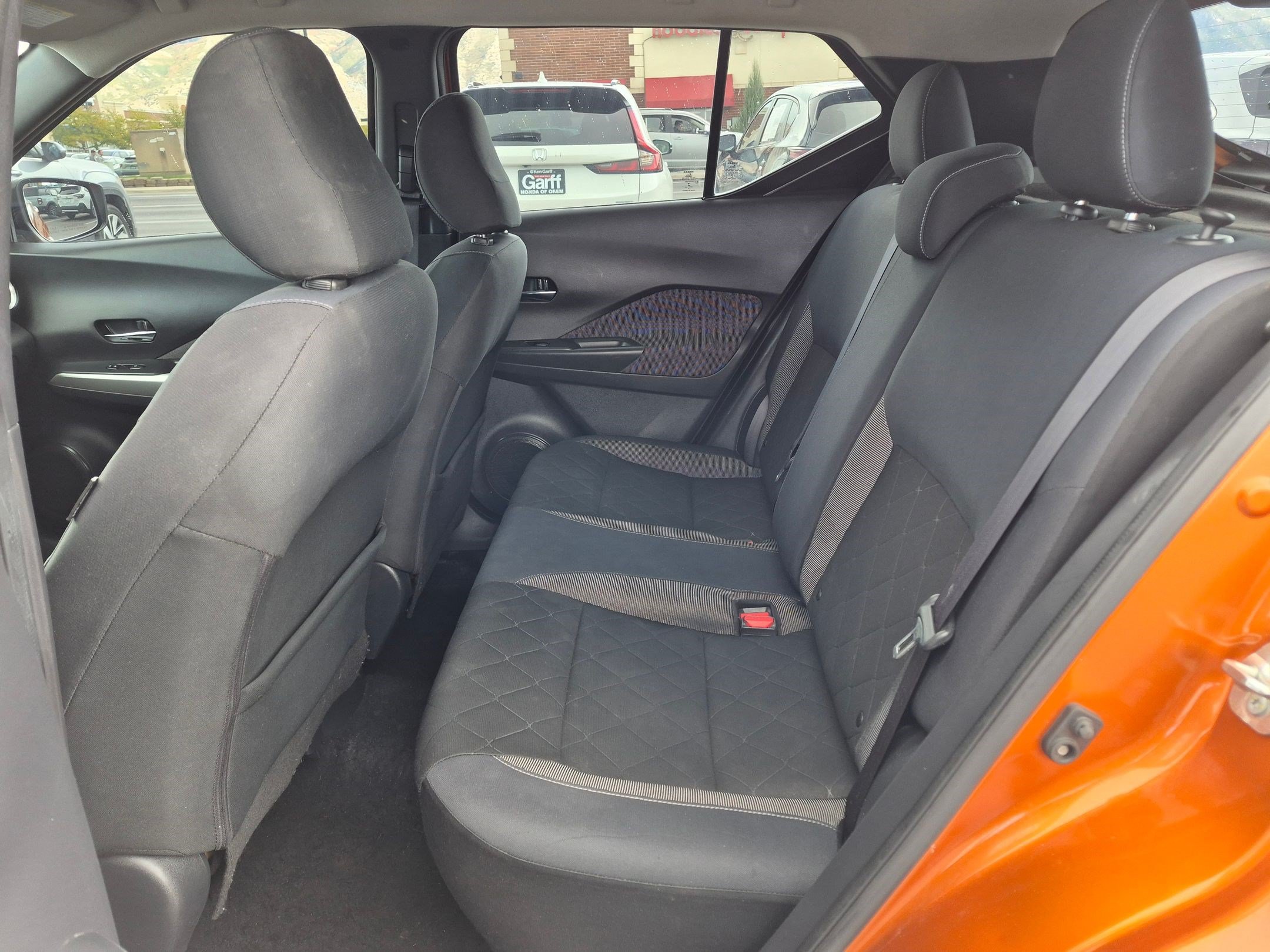 Used 2019 Nissan Kicks SV FWD image 28