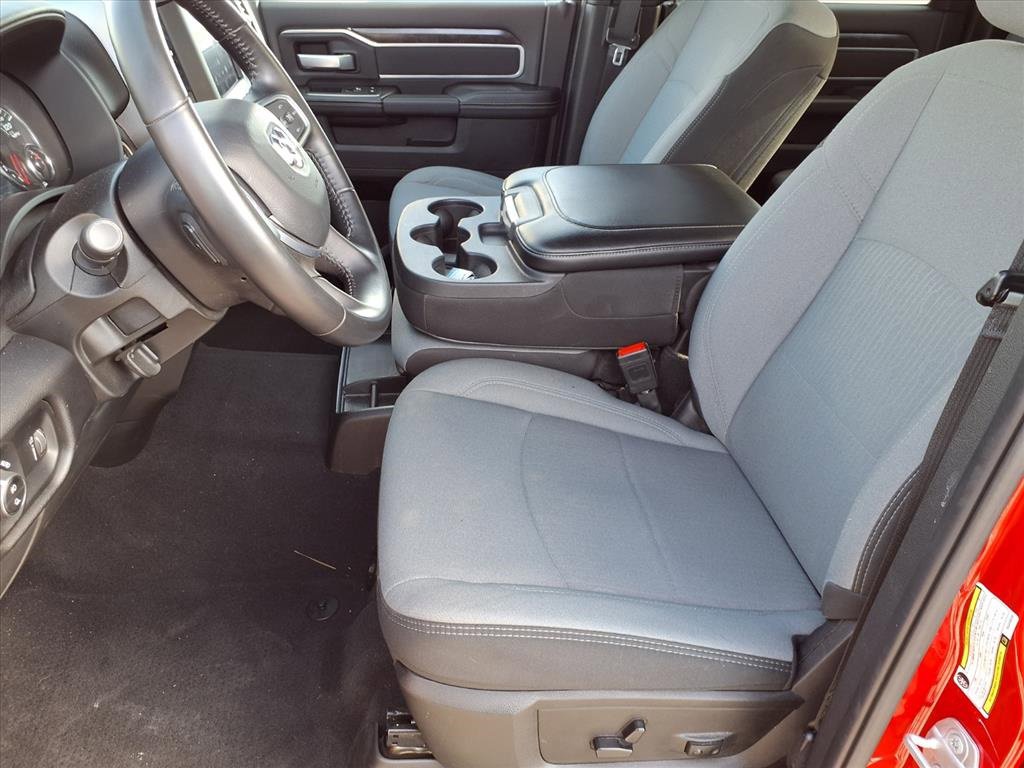 Used 2024 RAM 2500 Big Horn w/ Bed Utility Group image 3