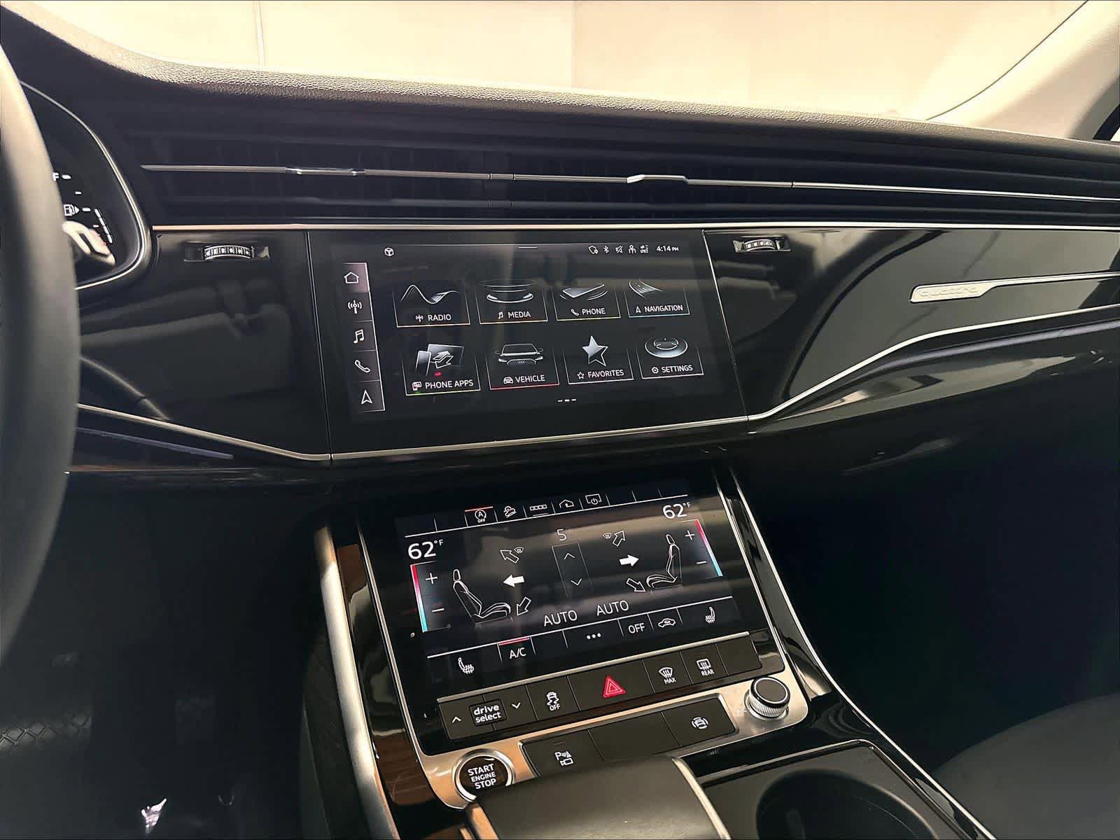Used 2022 Audi Q7 3.0T Premium w/ Convenience Package AWD/4WD image 9