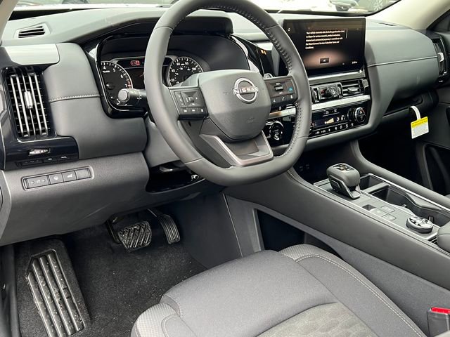 New 2026 Nissan Pathfinder SV image 16