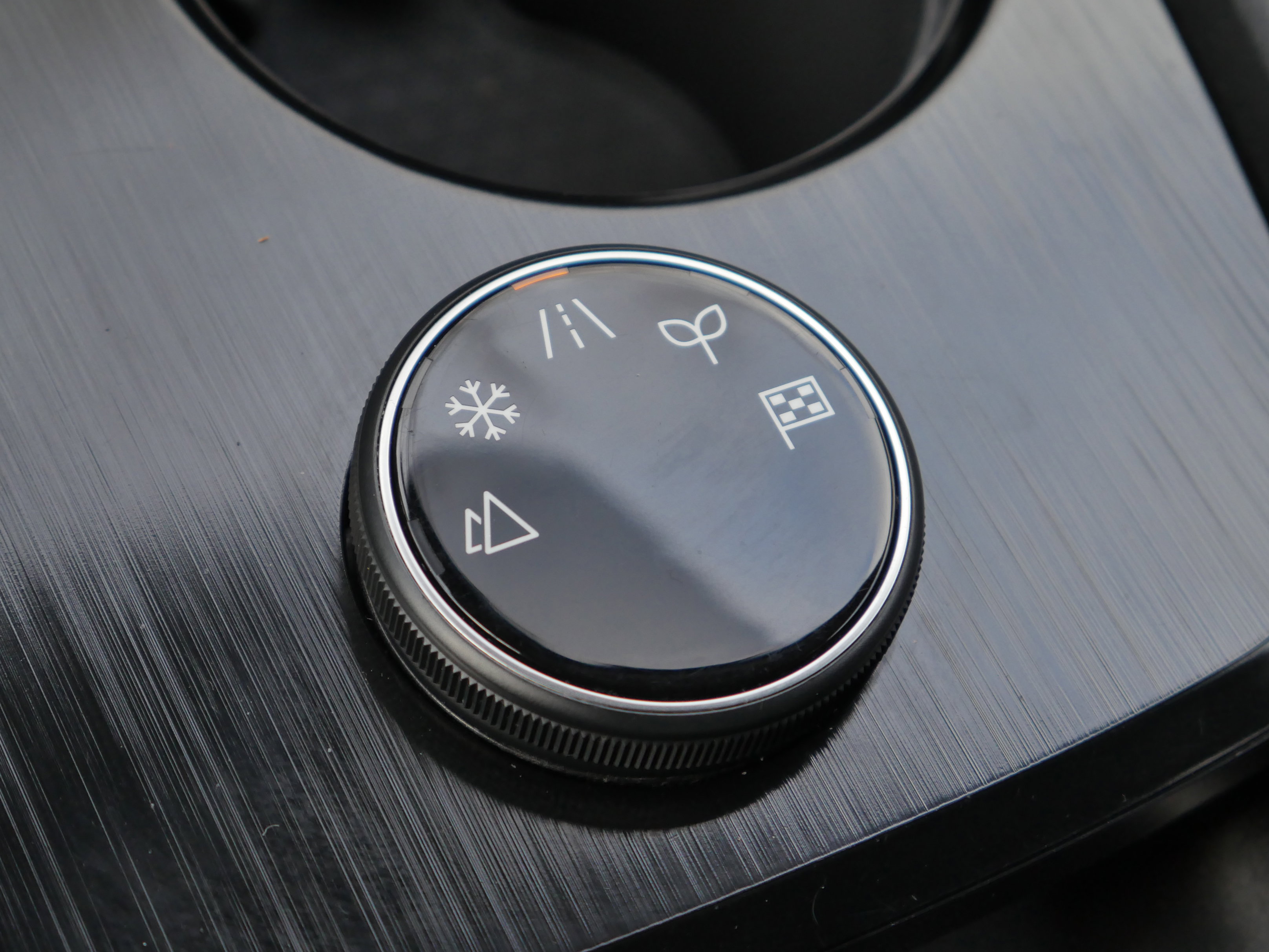 Certified 2022 Nissan Rogue SV image 13