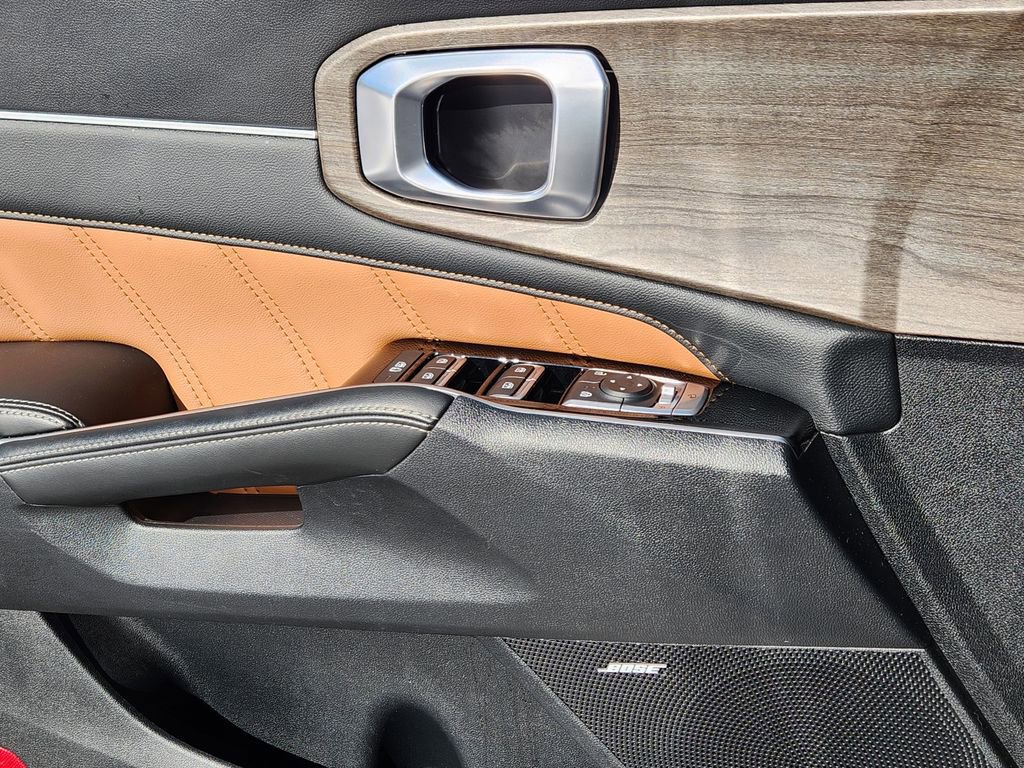 Used 2021 Kia Sorento SX Prestige image 12