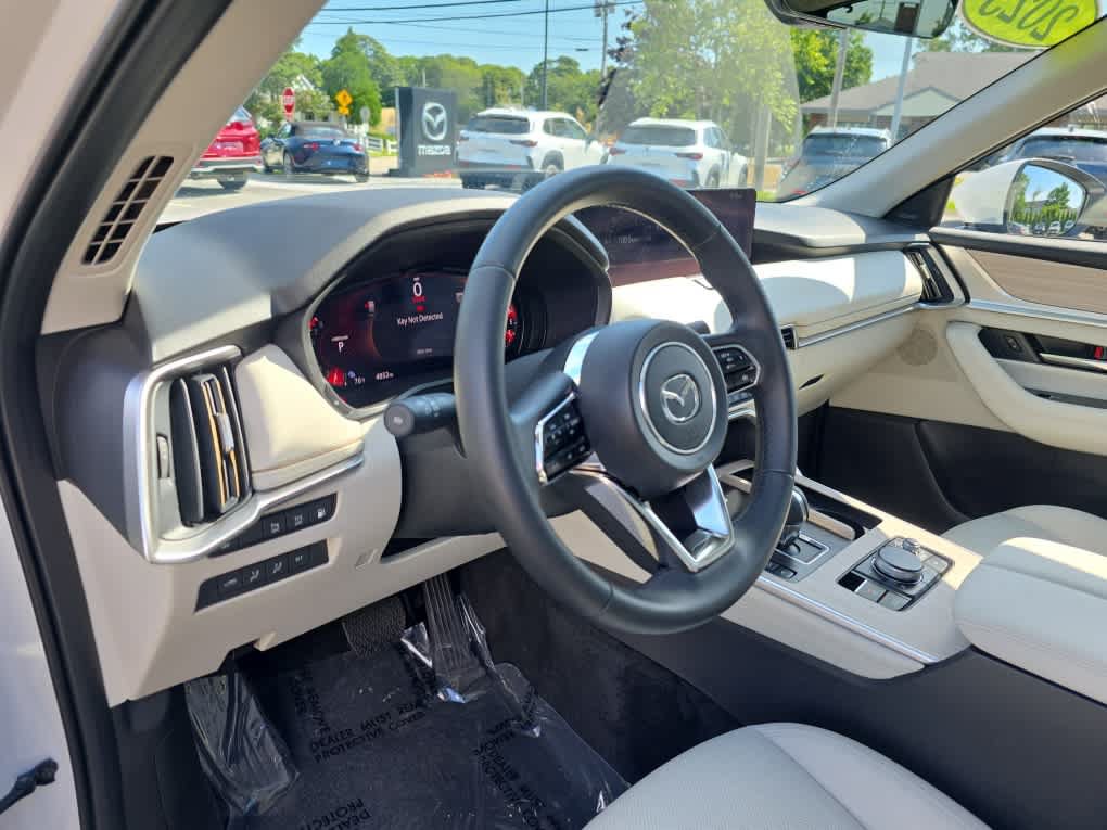 Used 2025 MAZDA CX-90 Plug-In Hybrid w/ Premium Plus AWD/4WD image 12