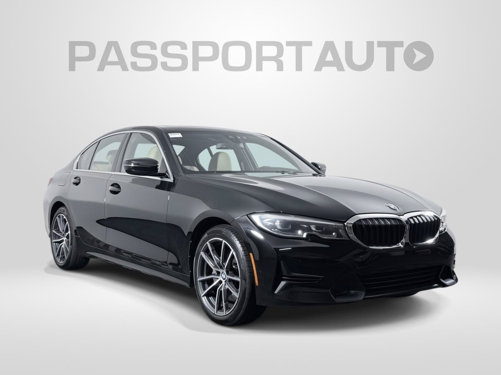 Used 2021 BMW 330i xDrive Sedan w/ Driving Assistance Package AWD/4WD image 3