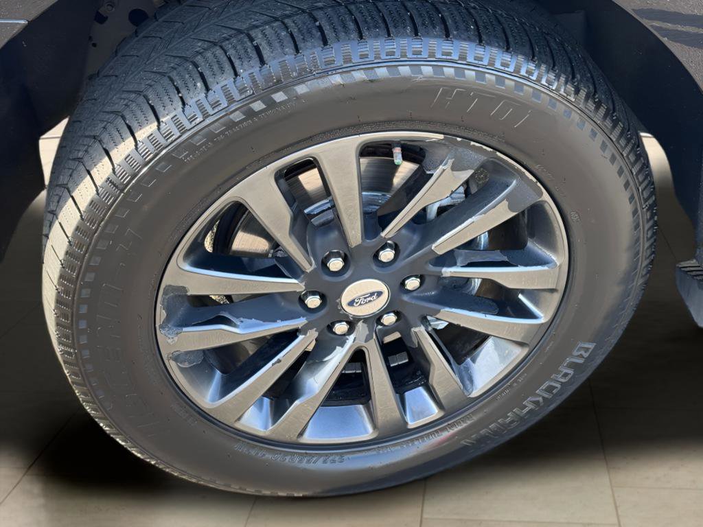 Used 2021 Ford Expedition Max Limited image 22