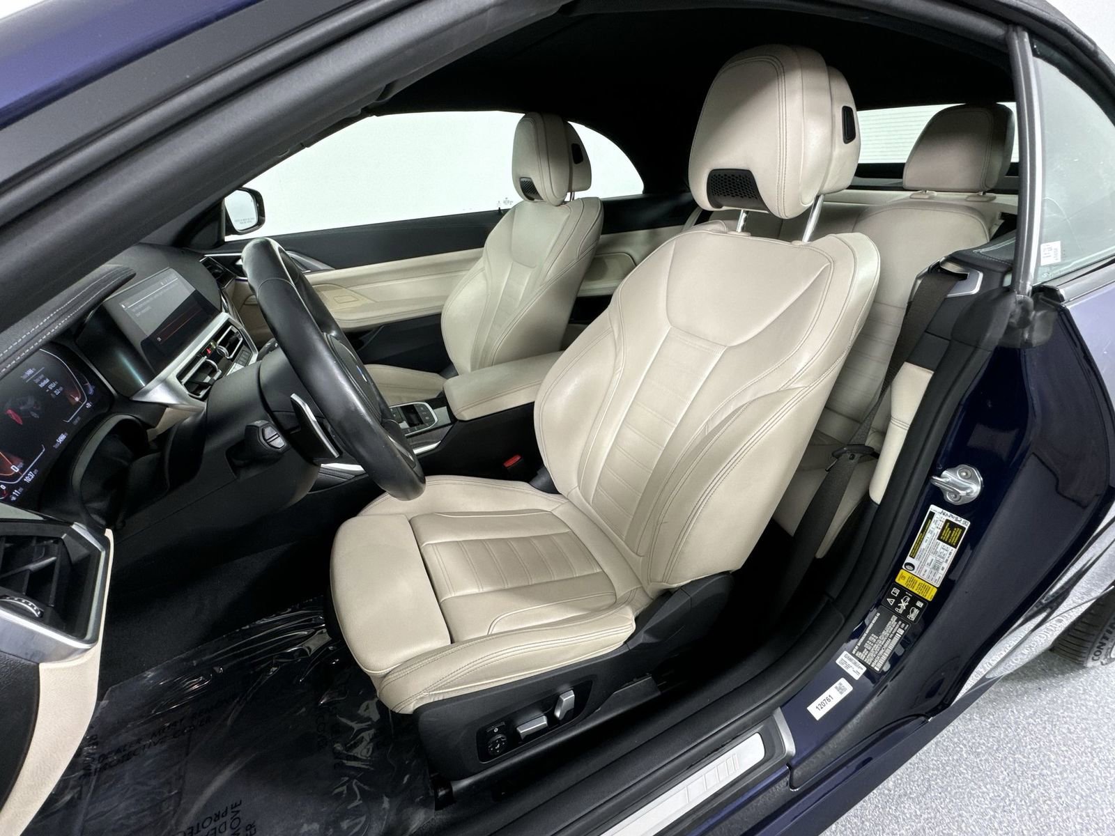 Used 2022 BMW 440i xDrive Convertible w/ Premium Package image 20