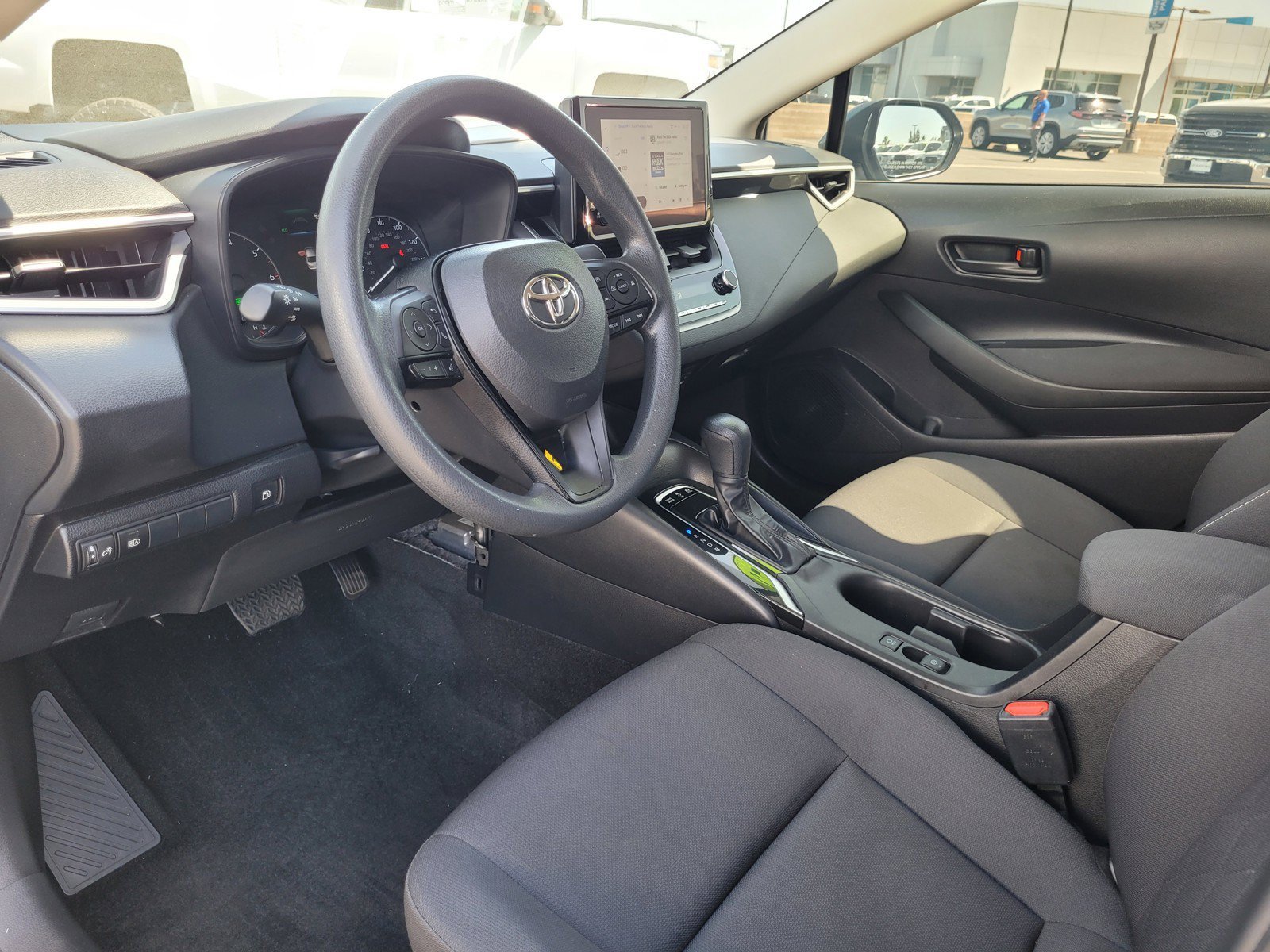 Used 2023 Toyota Corolla LE FWD image 10