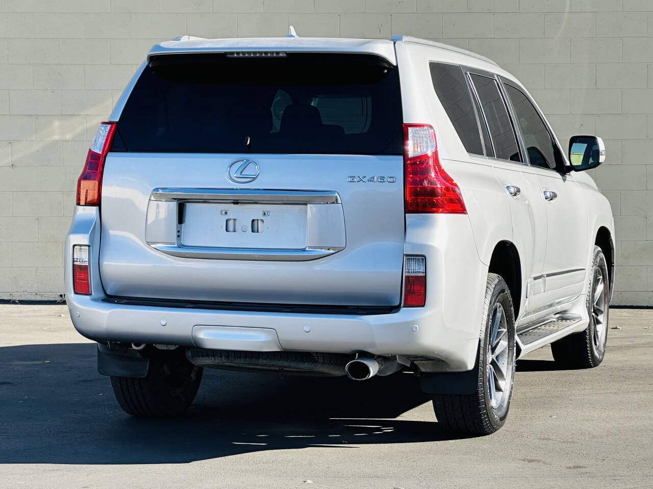 Used 2013 Lexus GX 460 AWD/4WD image 3