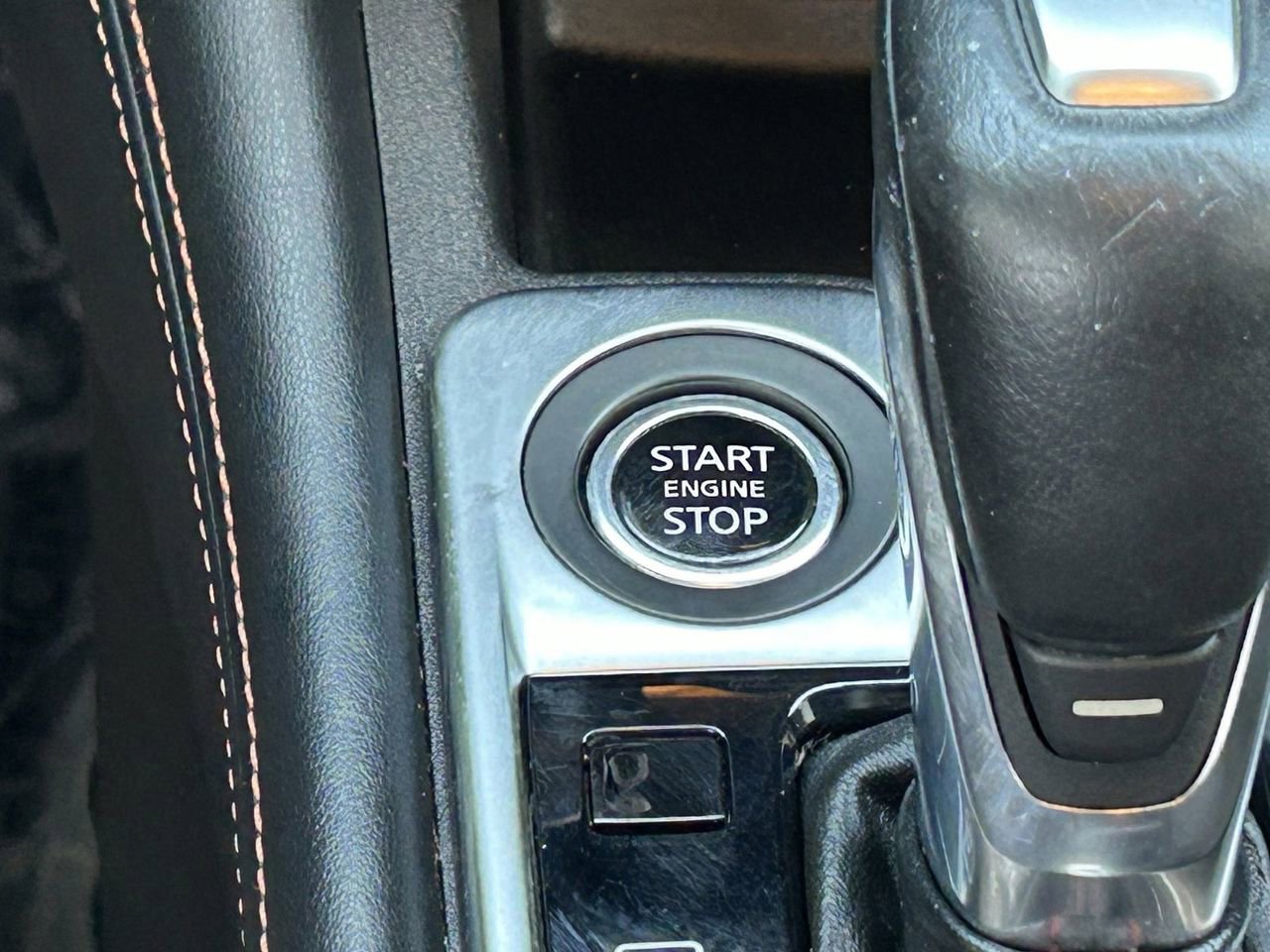 Certified 2022 Nissan Sentra SR w/ Midnight Edition image 22