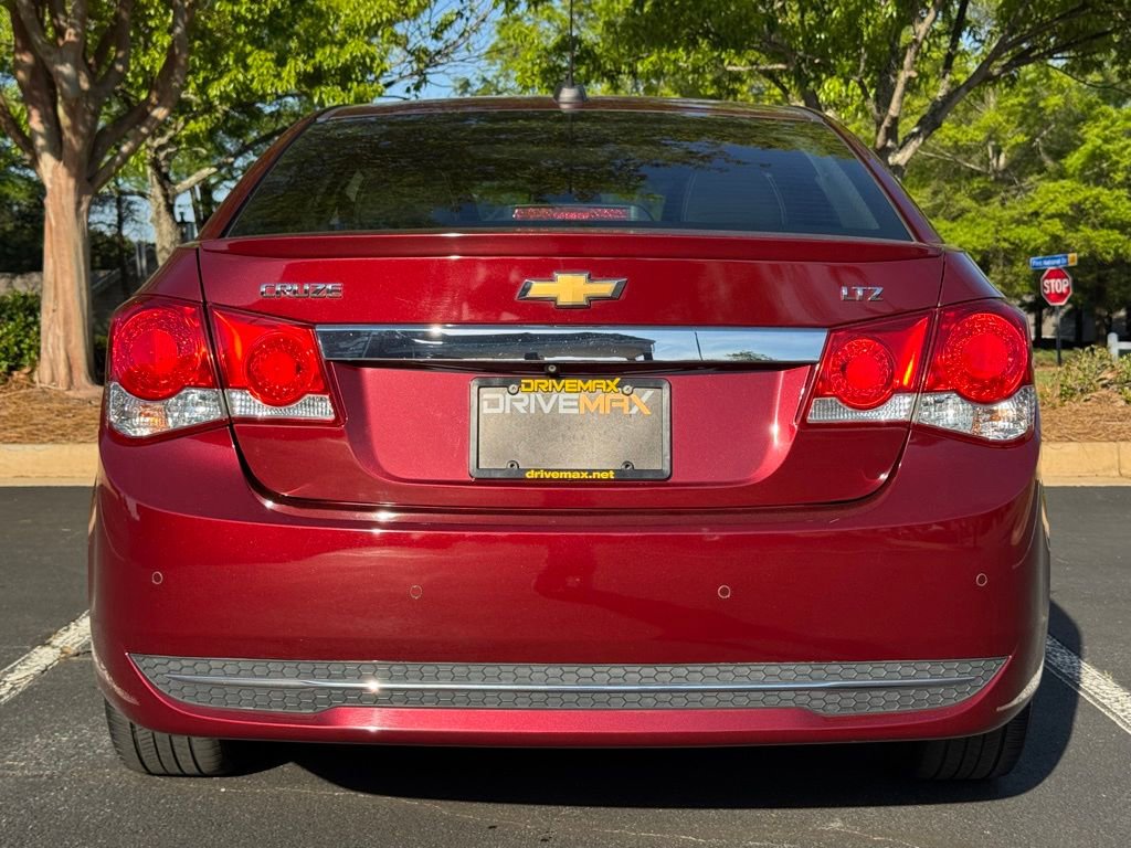 Used 2015 Chevrolet Cruze LTZ w/ Sun, Sound and Sport Package image 5