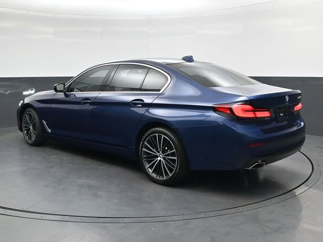 Used 2023 BMW 530i w/ Premium Package RWD image 7