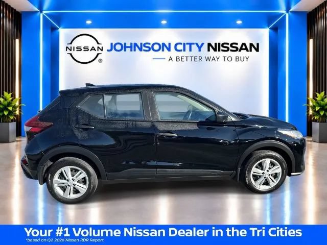 Used 2024 Nissan Kicks S FWD image 3