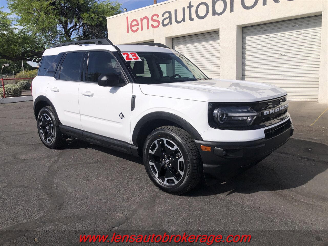 Used 2023 Ford Bronco Sport Outer Banks AWD/4WD image 2