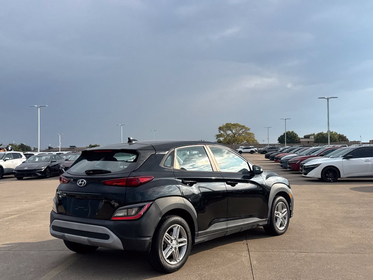 Used 2022 Hyundai Kona SE FWD image 25