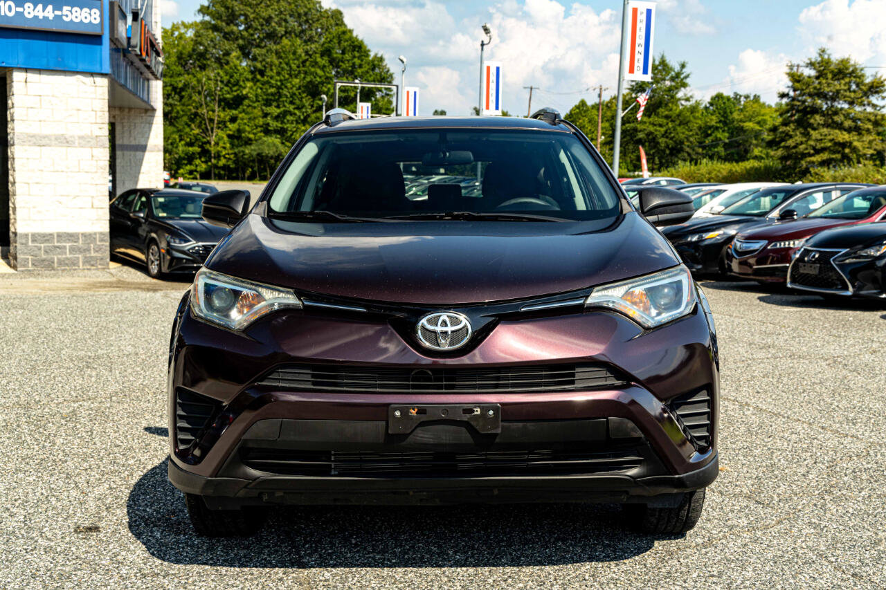 Used 2016 Toyota RAV4 LE image 2