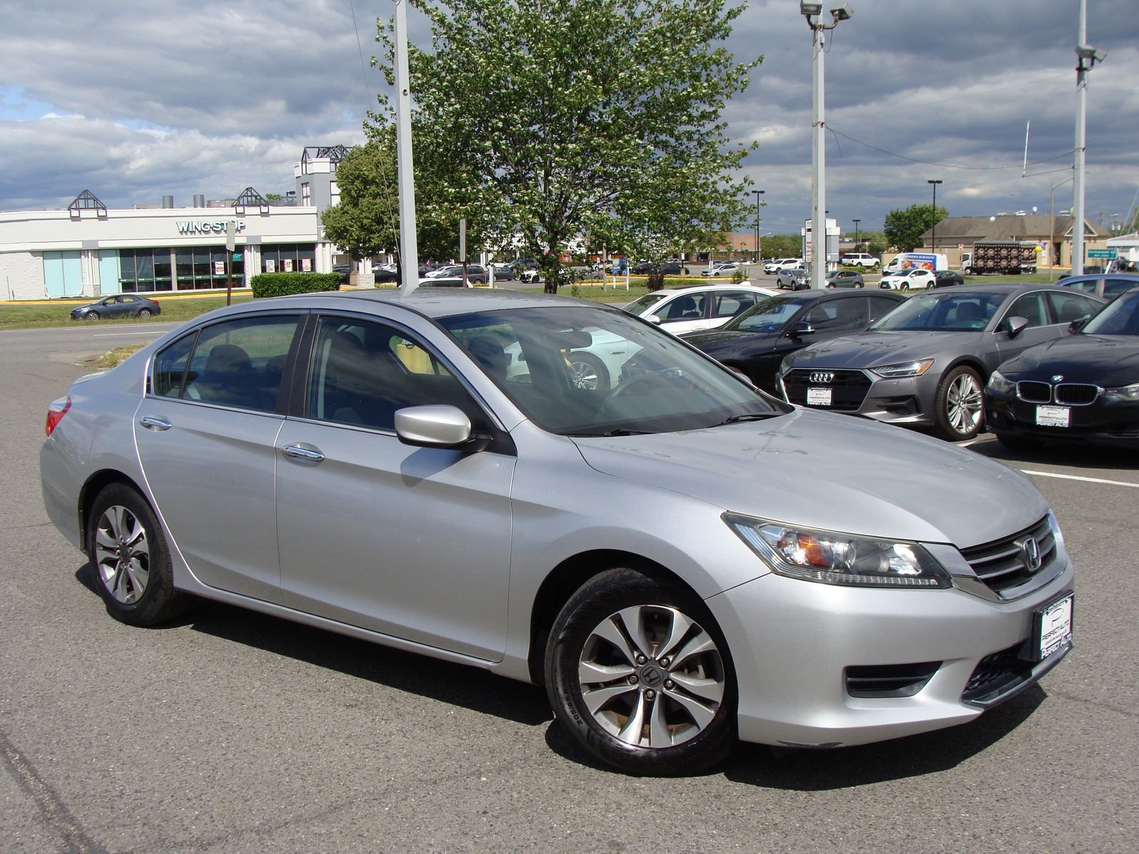 Used 2013 Honda Accord LX image 1