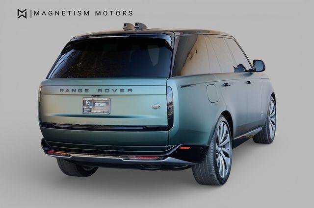 Used 2023 Land Rover Range Rover Autobiography AWD/4WD image 9