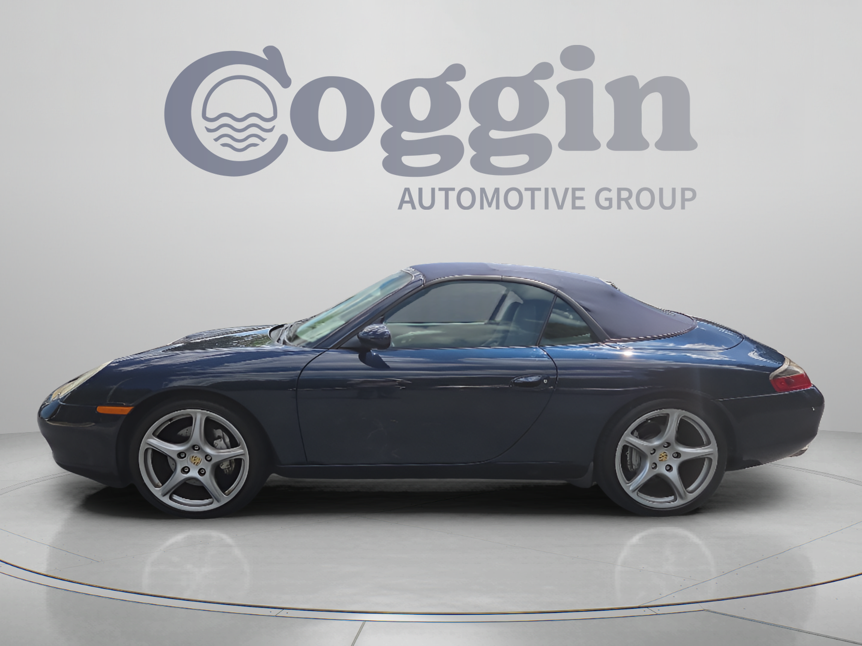 Used 2000 Porsche 911 Carrera 4 AWD/4WD image 2