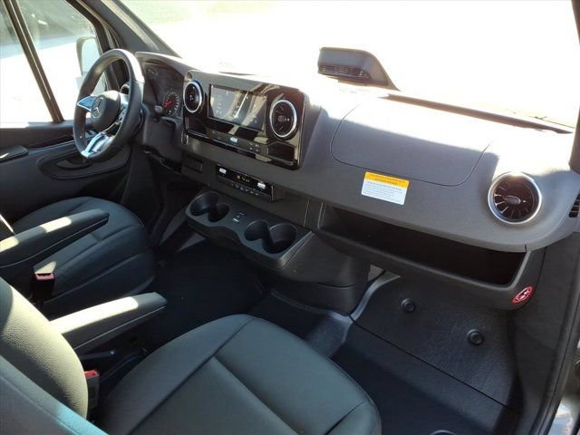 New 2025 Mercedes-Benz Sprinter 2500 image 19