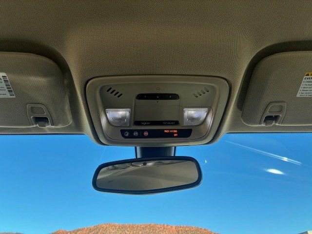 Used 2019 Buick LaCrosse Preferred image 16