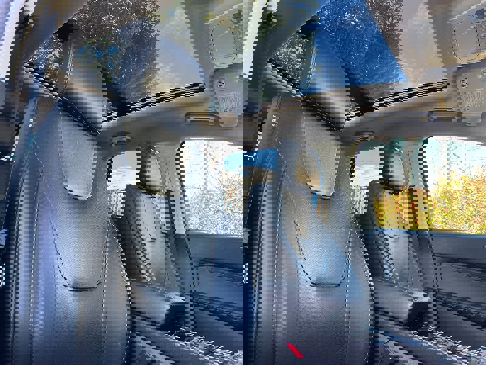 Used 2019 Ford Edge Titanium w/ Equipment Group 301A image 17