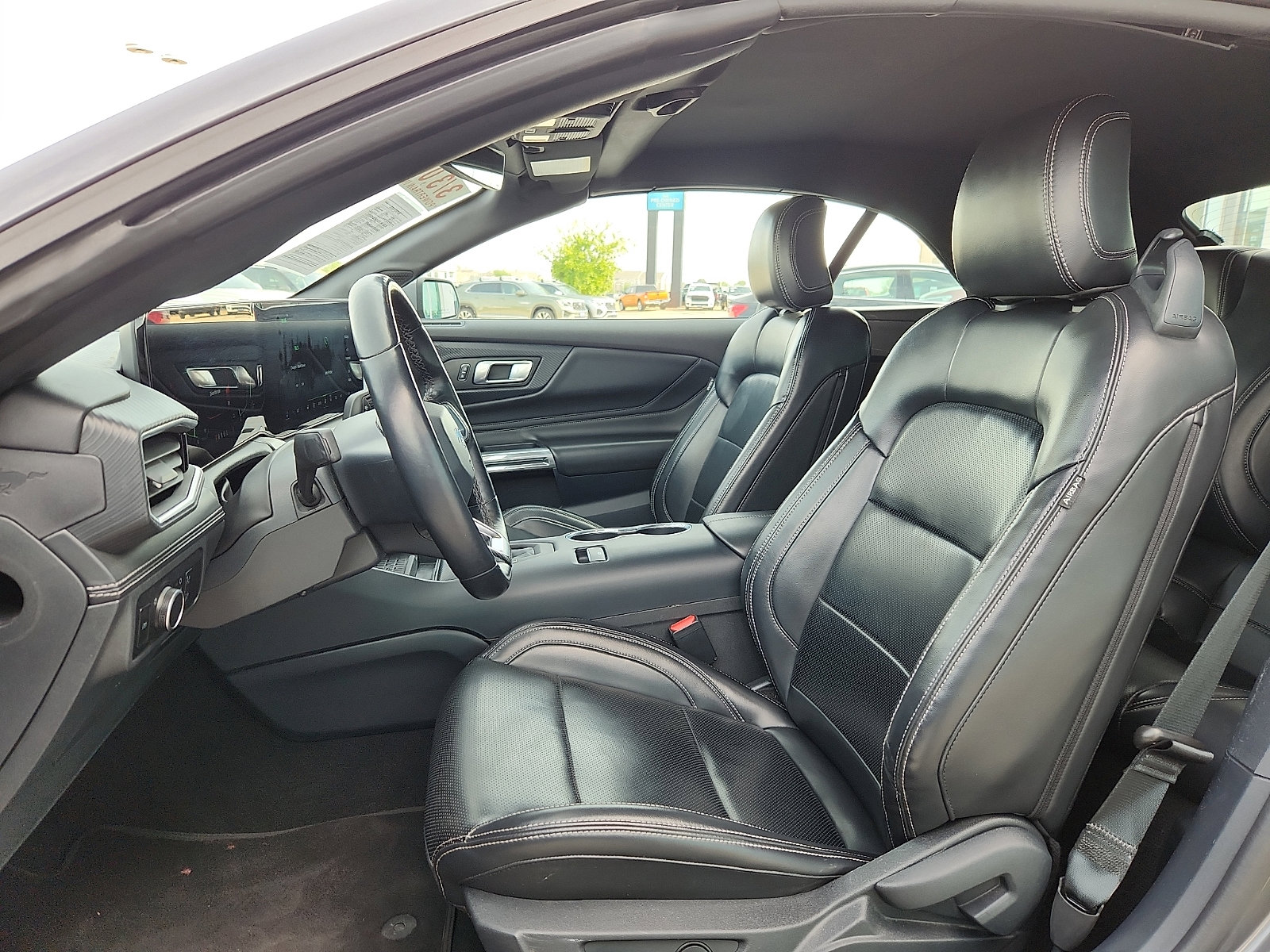 Used 2024 Ford Mustang Premium image 12