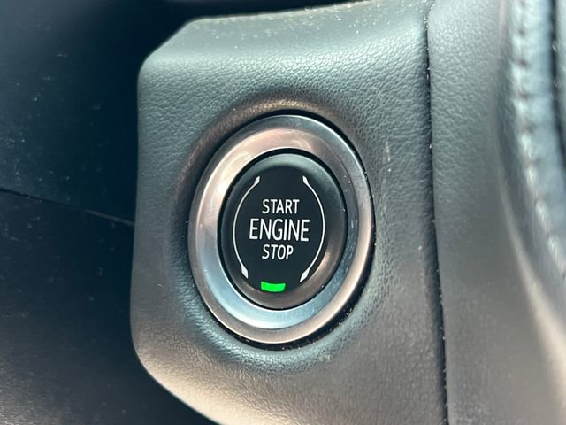 Used 2021 Chevrolet Tahoe Z71 w/ Z71 Signature Package AWD/4WD image 11