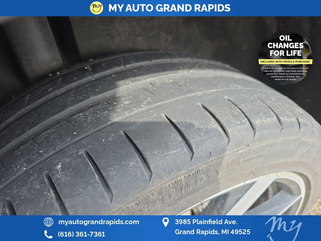 Used 2022 Volkswagen Tiguan SEL R-Line image 39