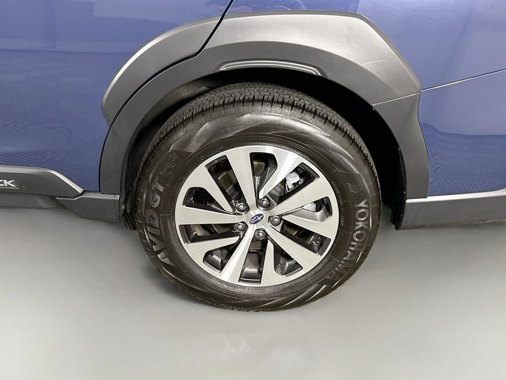 Certified 2025 Subaru Outback Premium AWD/4WD image 37