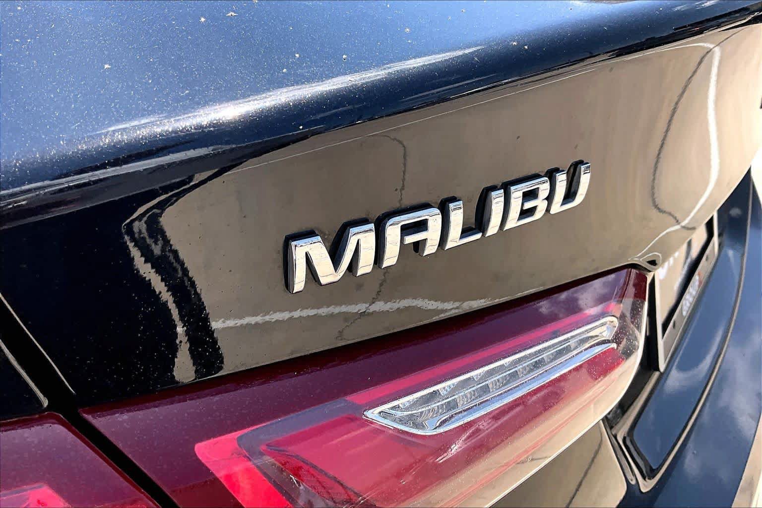Used 2021 Chevrolet Malibu LT FWD image 30