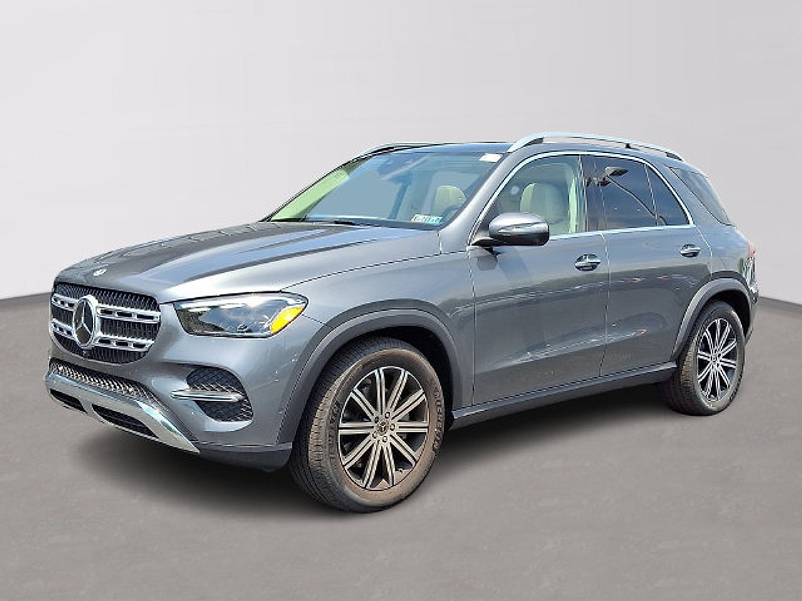 Used 2026 Mercedes-Benz GLE 350 4MATIC image 1