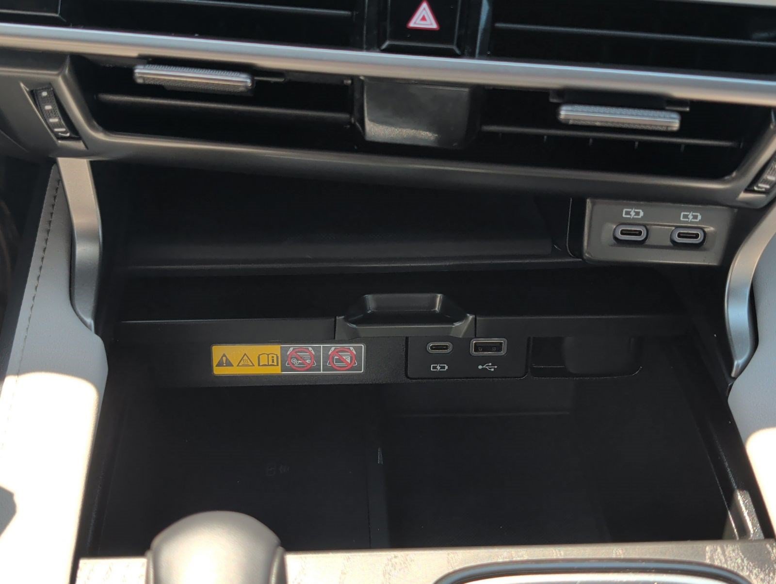Used 2024 Lexus RX 350h w/ Accessory Package (Z1) AWD/4WD image 20