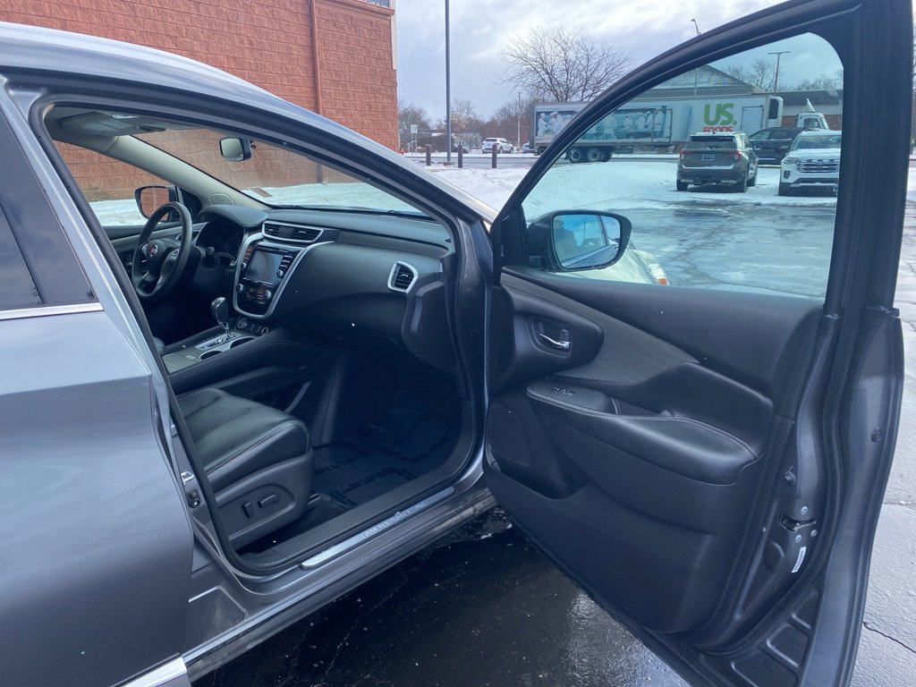 Used 2017 Nissan Murano SL image 18
