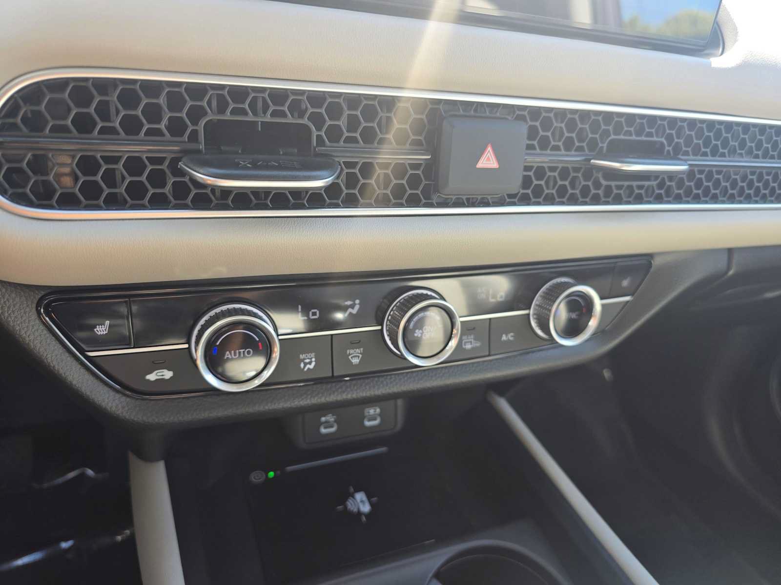 Used 2027 Honda HR-V EX-L image 30