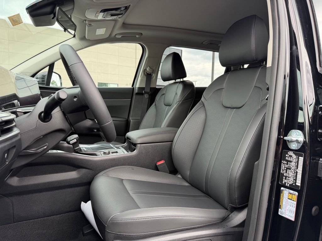 New 2026 Kia Sorento S AWD/4WD image 10