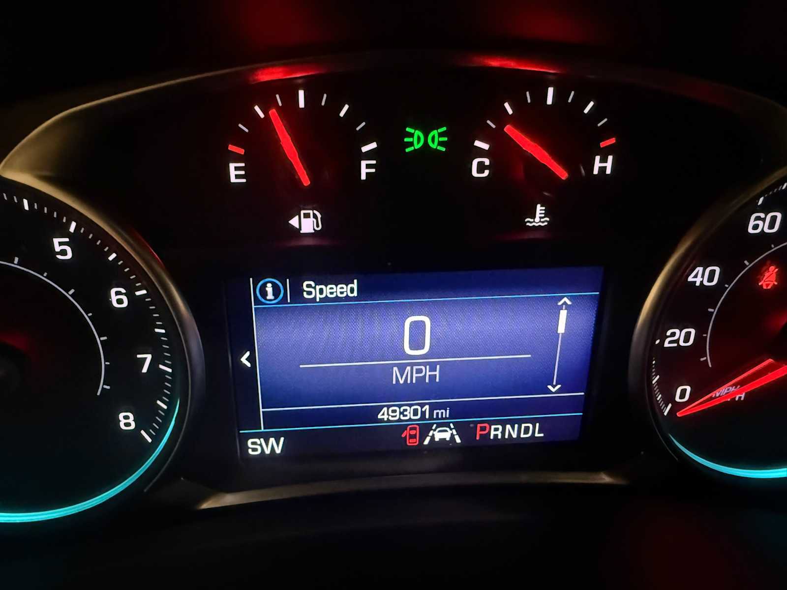 Used 2020 Chevrolet Equinox LT FWD image 35