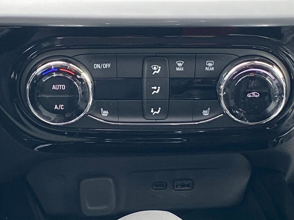 New 2026 Chevrolet Trax LT w/ LT Convenience Package image 11