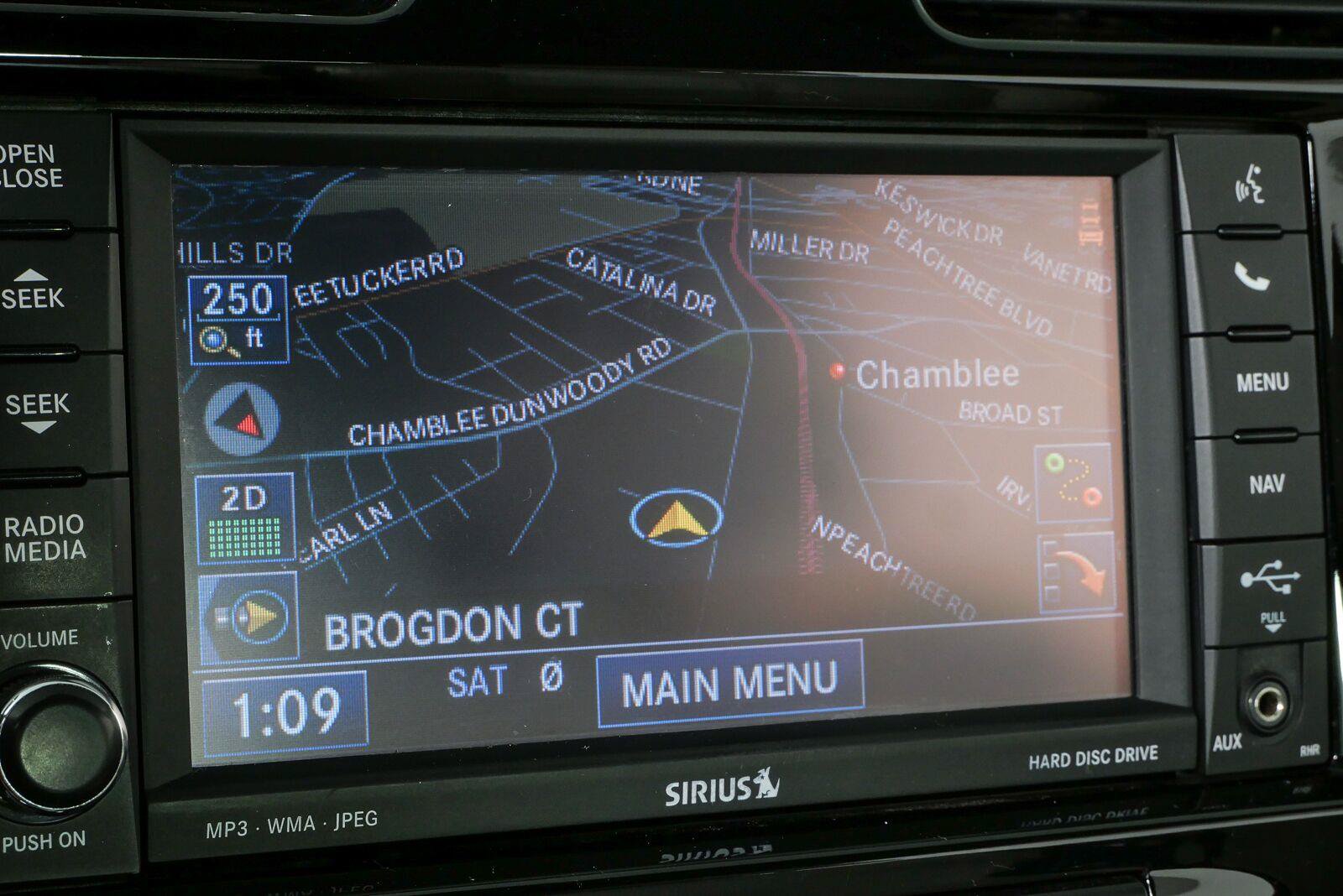 Used 2013 Chrysler 200 Limited FWD image 14