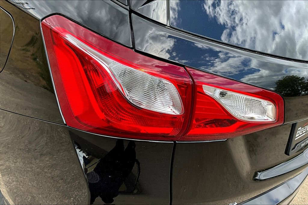Used 2021 Chevrolet Equinox LT image 29