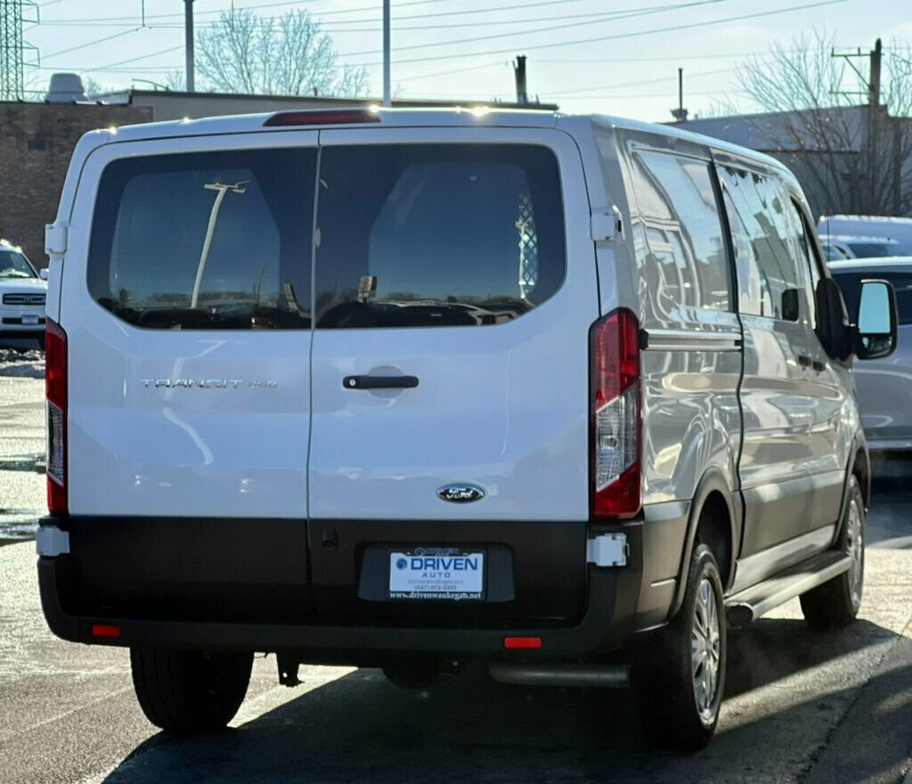 Used 2025 Ford Transit 250 Low Roof w/ Exterior Upgrade Package RWD image 27