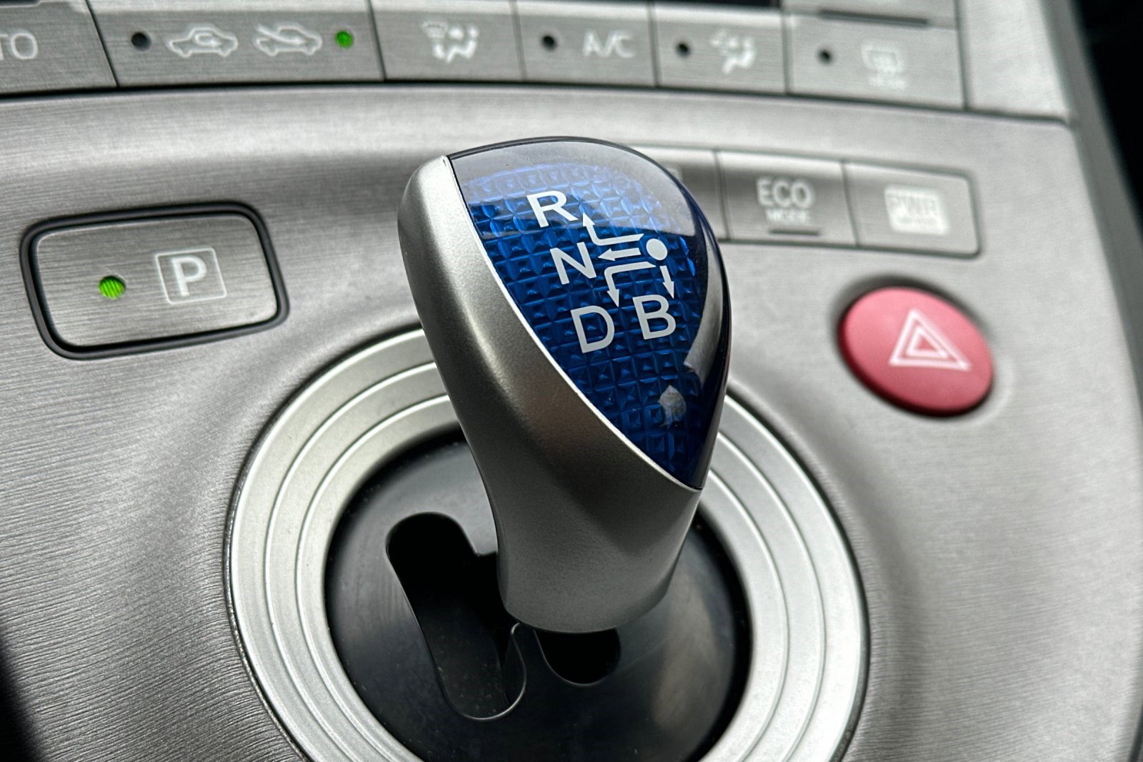 Used 2015 Toyota Prius Two image 26